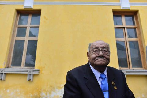 Las lecciones para Guatemala del maestro con 100 a&ntilde;os de edad