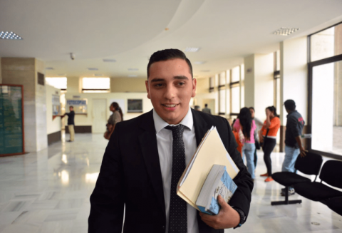 Giordano entrega sus pasaportes en el MP