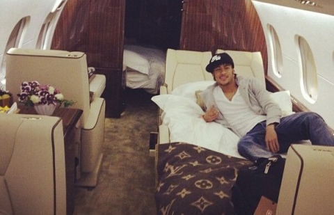 Neymar Les Dio Jalon A Messi Y A Mascherano En Su Jet Privado Soy502