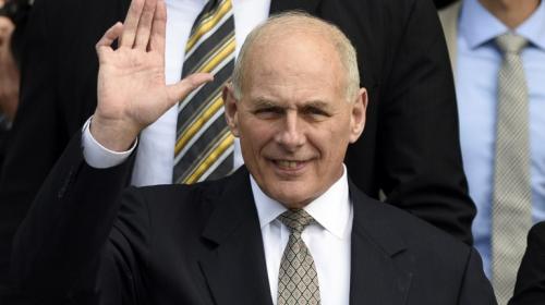 John Kelly: "Mi sugerencia es que no migren con coyotes"