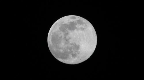 Superluna y lluvia de estrellas iluminar&aacute;n el cielo este domingo