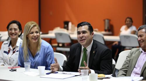 &iquest;Por qu&eacute; se reuni&oacute; el alcalde Neto Bran con la modelo Hamy Tejeda?