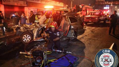 Así fue el trágico accidente en la calzada Roosevelt el fin de semana