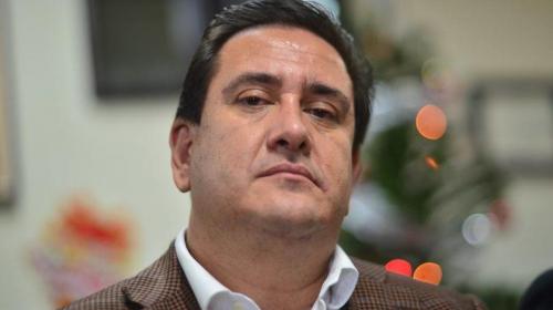 Denuncian que Gustavo Alejos organiza reuniones estando hospitalizado 