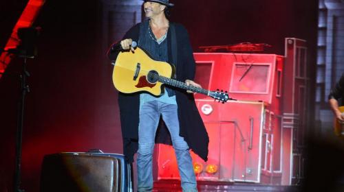 Ricardo Arjona: una vida de m&uacute;sica, &eacute;xitos y pol&eacute;mica 