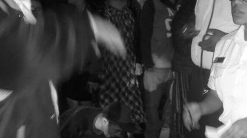 Adolescente muere atropellada por bus y pobladores queman el autob&uacute;s