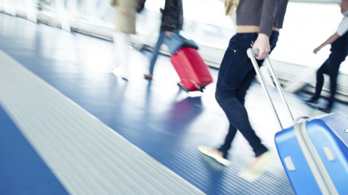 Estas son maneras en las que puedes viajar gratis al extranjero