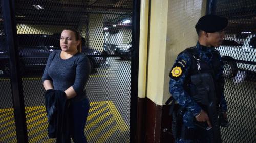 Vinculan a la esposa de "El Taquero" con la muerte de Byron Lima