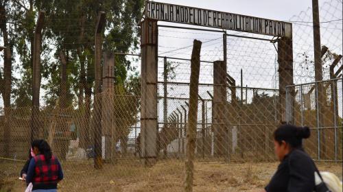 Juez reporta disturbios y dos muertos en la c&aacute;rcel Pav&oacute;n