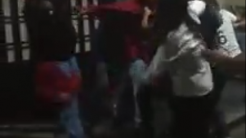 Estudiantes se enfrentan a golpes previo a elecci&oacute;n en la Usac