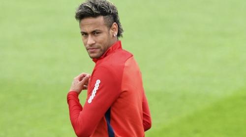 Neymar habría engañado al Barça: revelan fecha en que firmó con el PSG
