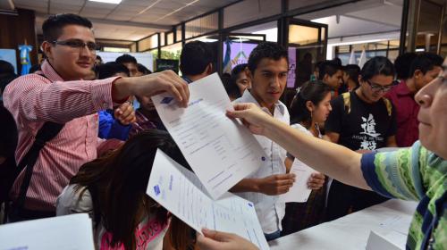 &iquest;Qu&eacute; motiva a los j&oacute;venes a buscar becas en el extranjero?