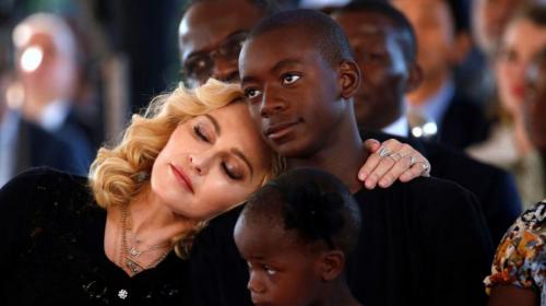 &iquest;Madonna abandona todo por un sue&ntilde;o de f&uacute;tbol?