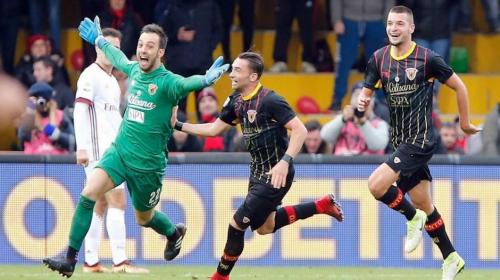 Portero anota un espectacular gol a &uacute;ltimo minuto y empata un partido