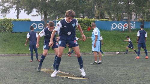 FIFA da ultim&aacute;tum a Guatemala para participar internacionalmente