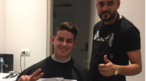James Rodr&iacute;guez agradece corte de cabello gratis con jugosa propina