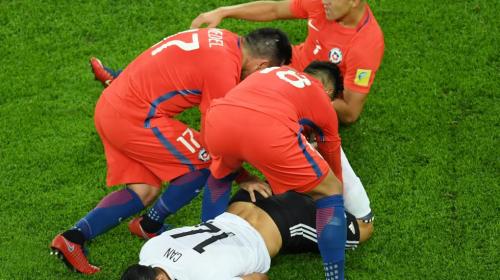 Copa Confederaciones: jugador chileno "manose&oacute;" a un alem&aacute;n
