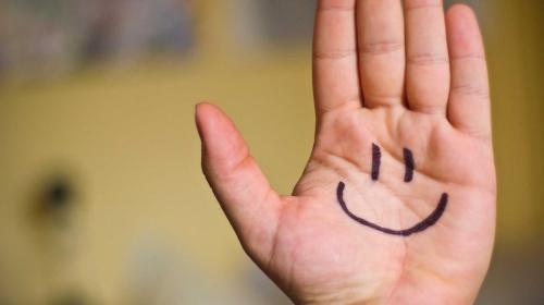 Cinco cosas que tienen en com&uacute;n las personas felices