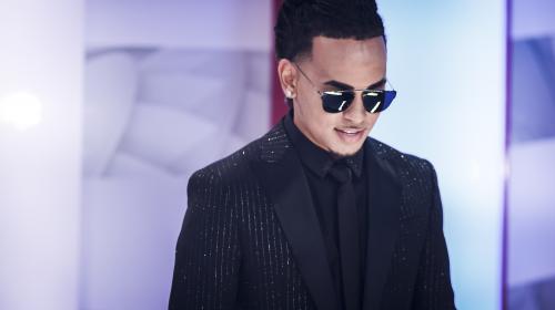 Reguetonero Ozuna golpea a personal de seguridad en pleno concierto