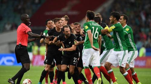 As&iacute; fue la pelea entre los jugadores de M&eacute;xico y Nueva Zelanda