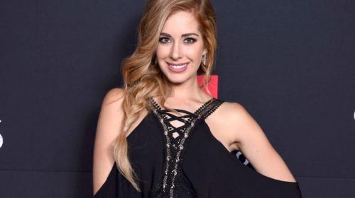 Actriz publica sus propias fotos &iacute;ntimas para no ser chantajeada