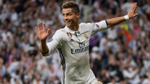 Cristiano Ronaldo publica la primera fotografía de sus hijos