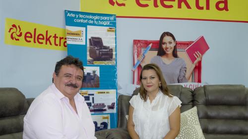 El D&iacute;a de la Madre ya se festeja en Tiendas Elektra 