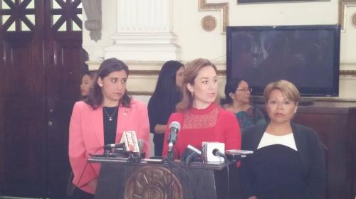 Diputadas proponen que los piropos sean catalogados como delito sexual