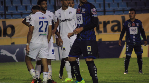 &iquest;Hubo fuera de lugar en el gol anulado a Comunicaciones? 