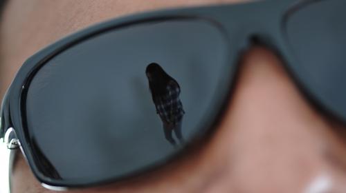 Encuentro con el hombre que miraba fijamente