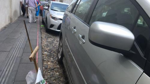 Capturan a joven en La Antigua Guatemala por cobro ilegal de parqueo