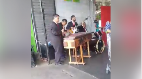 "Despacito" de Luis Fonsi ya tiene una versi&oacute;n en marimba