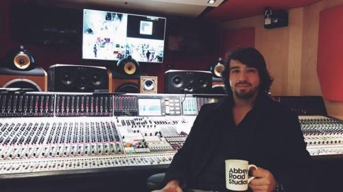 Guatemalteco participó en el nuevo disco de Marc Anthony 