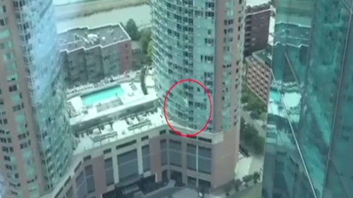 Un soldado muere tras fallarle el paraca&iacute;das durante una exhibici&oacute;n