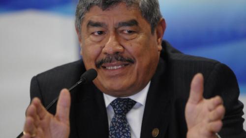 Contraloría denunció a funcionarios y pidió que devuelvan Q17 millones