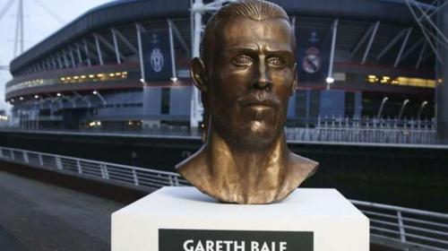 El escultor del pol&eacute;mico busto de CR7 hizo uno de Gareth Bale