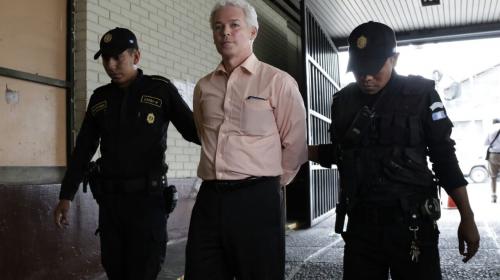 La orden de captura contra exviceministro Enrique Lacs era falsa