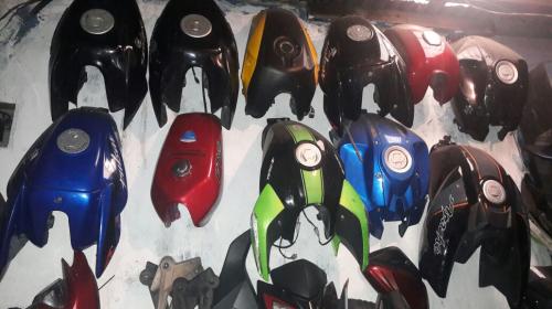 Localizan deshuesadero y calculan que hay piezas de más de 200 motos