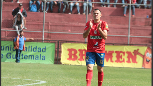 Marco Pappa reafirma su retorno a Municipal con este golazo 