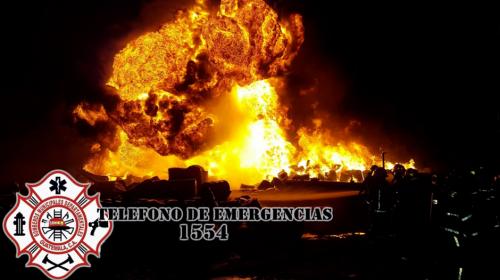Impresionante incendio en la ruta al Pac&iacute;fico deja un fallecido