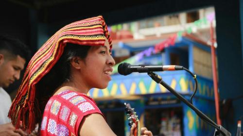 Sara Curruchich inicia su gira comunitaria "Raíz" 