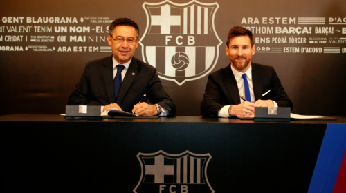 Lionel Messi renueva con el Barcelona hasta el 2021