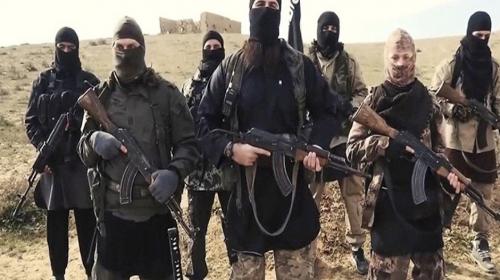 ISIS amenaza con atacar a la reina Isabel II y al Vaticano