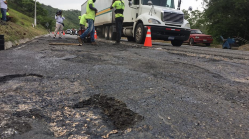 Gobierno analiza declarar Estado de Calamidad para reparar carreteras
