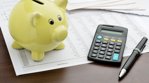 Dedícale cinco minutos al día a tu dinero