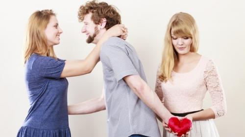 El tono de voz puede identificar una infidelidad