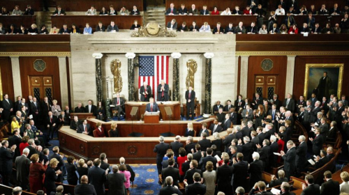 Congresistas de EE. UU. piden quitar la visa a guatemaltecos corruptos