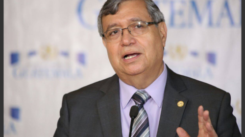 Vicepresidente asegura que la mayor&iacute;a de guatemaltecos son corruptos