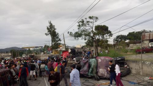 Múltiple colisión complica el tránsito en ruta al Atlántico