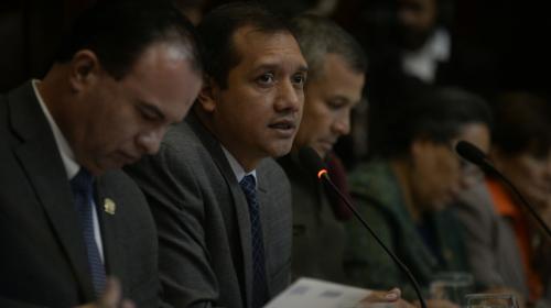 Interpelación: ministro tendrá que responder por atentado en hospital